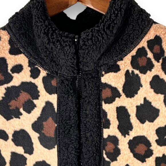Cuddl Duds Leopard Sherpa Vest Reversible Fleece Brown Black M Cabincore - Picture 5 of 9
